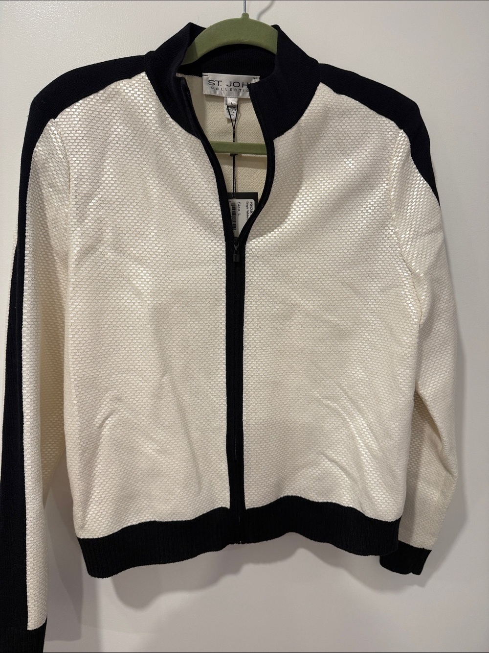St. John Ivory Bomber Jacket with Black Trim NWT Large - Picture 4 of 6